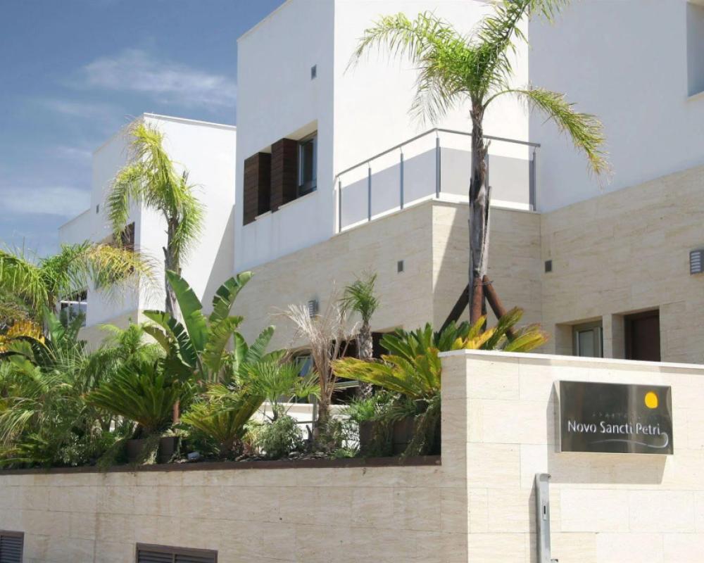 Aparthotel Novo Sancti Petri