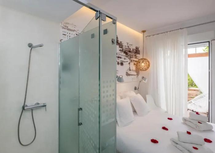 Hotel Abril 37