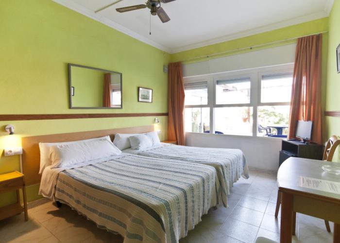 Cala Bona & Mar Blava Hotels