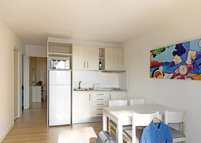 Apartamentos Cala Blanca
