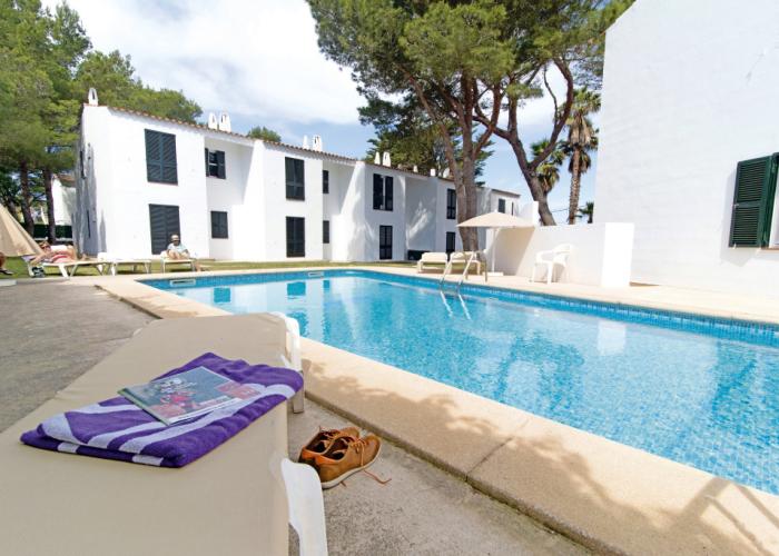 Apartamentos Cala Blanca
