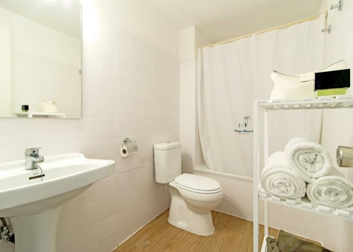 Apartamentos Cala Blanca