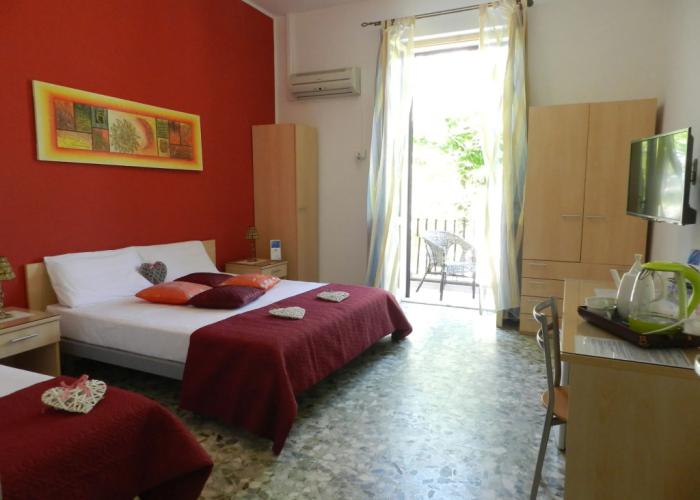 Actinia Accomodation