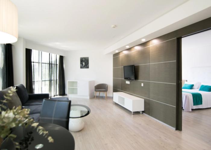 Cullera Holiday Hotel