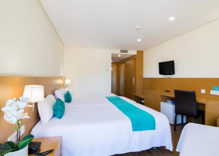 Cullera Holiday Hotel