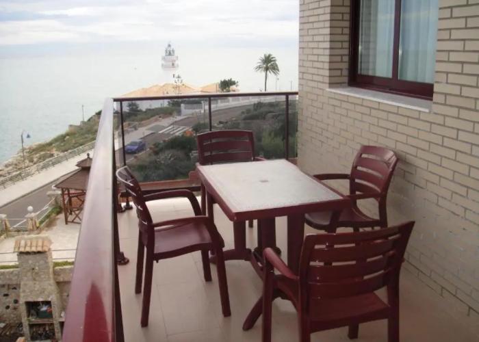 Aparthotel El Faro