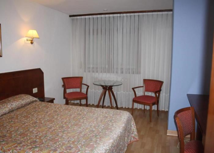 Hotel Unzaga Plaza