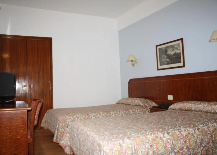 Hotel Unzaga Plaza