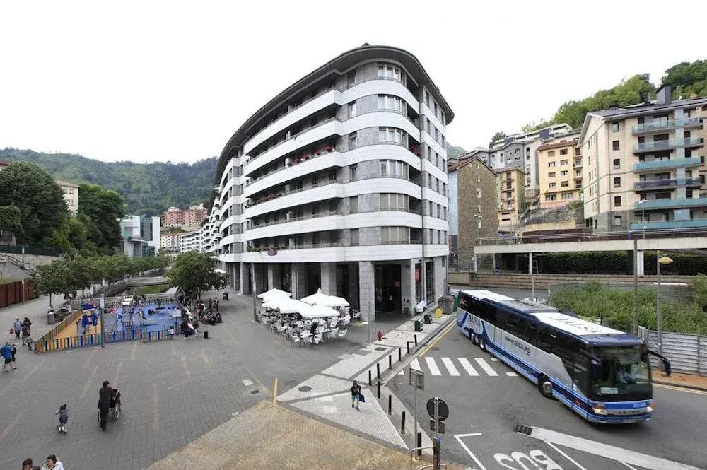 фото Eibarrooms