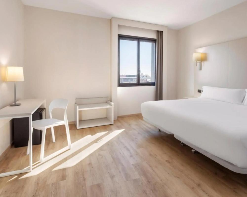фото B&B Hotel Elche