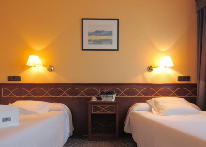 Hotel Almirante