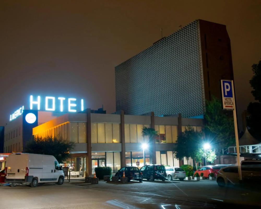 Hotel America