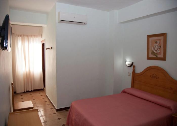 Hostal París