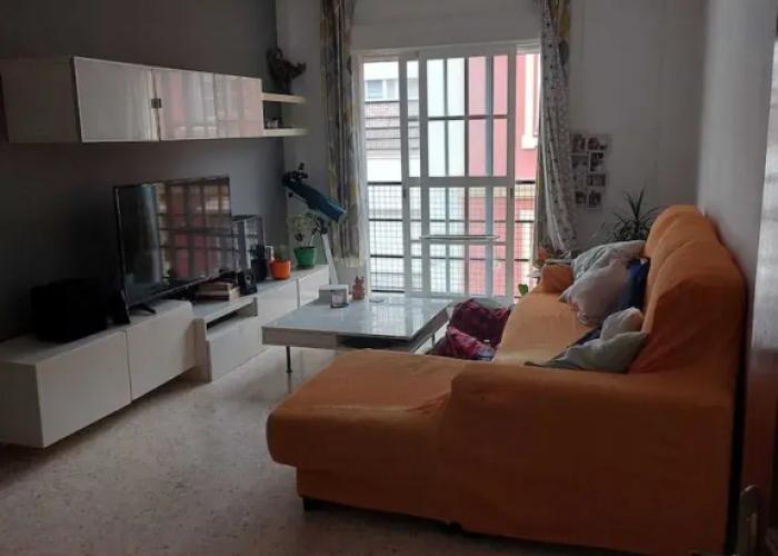Beautiful 2-bed Apartment Next to Gibraltar