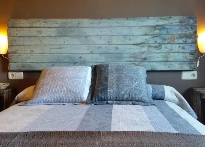 Hostal Xalet Refugi Pere Carné - Hostel