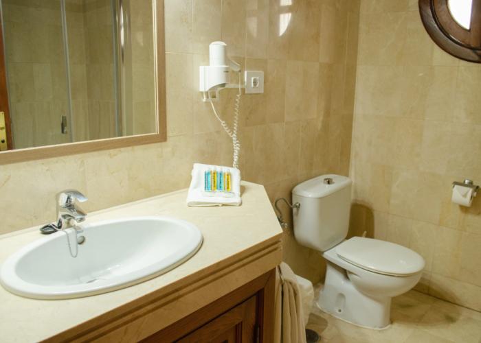 Klayman Olivina Aparthotel
