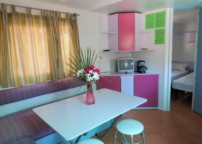 Camping & Bungalow Cueva Negra