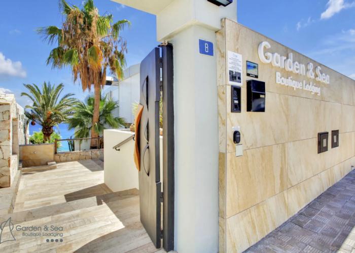 Garden and Sea Boutique Lodging by Livvo Apartamento