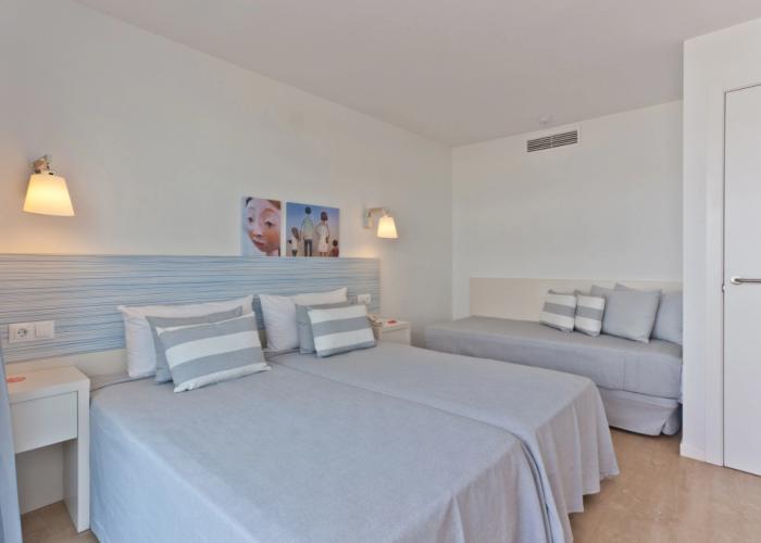 Pineda Splash Hotel