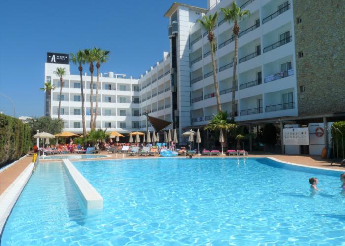 Pineda Splash Hotel