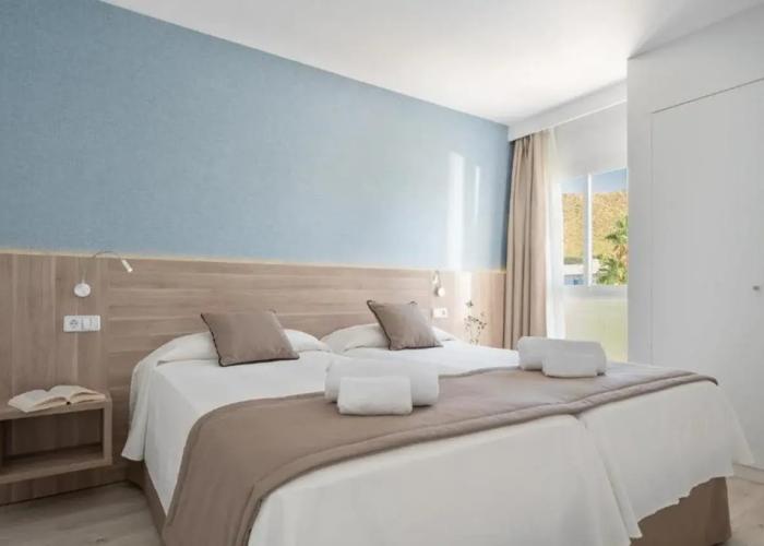 Puerto Azul Suite Hotel