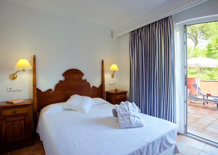Hotel Cala Sant Vicenç - Adults Only + 16
