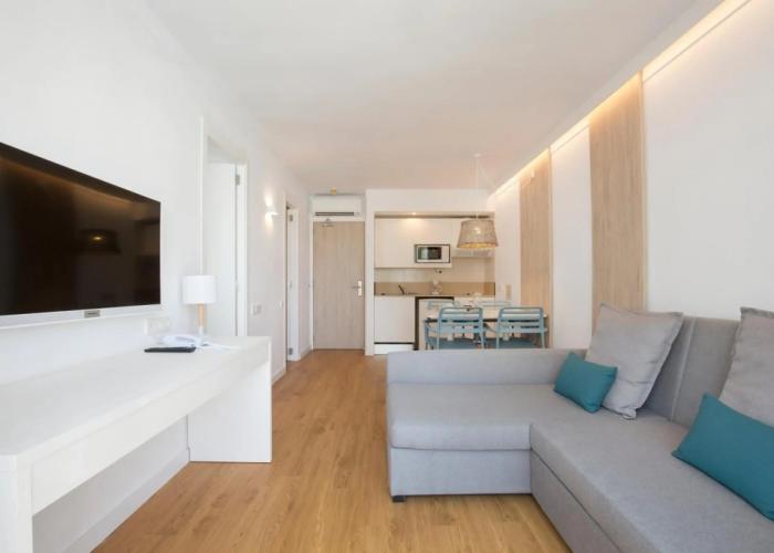 Cabot Hobby Club Apartments