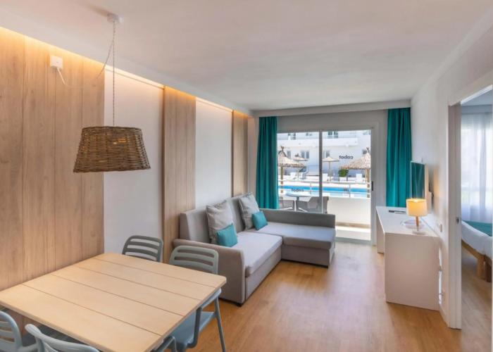 Cabot Hobby Club Apartments