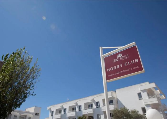 Cabot Hobby Club Apartments