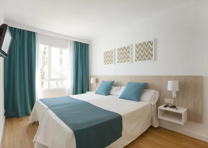 Cabot Hobby Club Apartments
