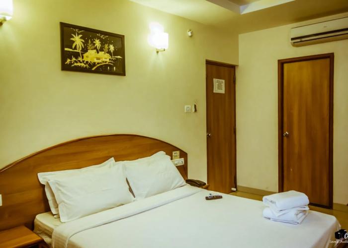 Hotel SPR Inn
