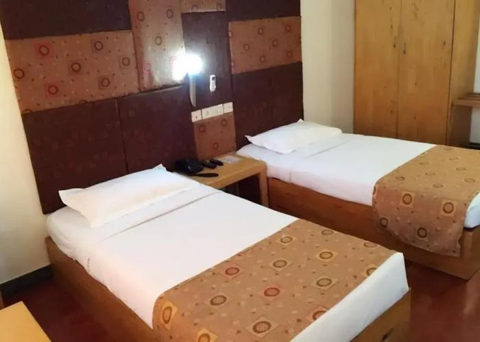 Hotel Deja Vu