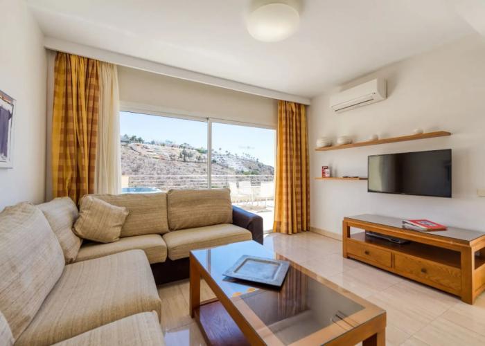 Holiday Club Sol Amadores Hotel
