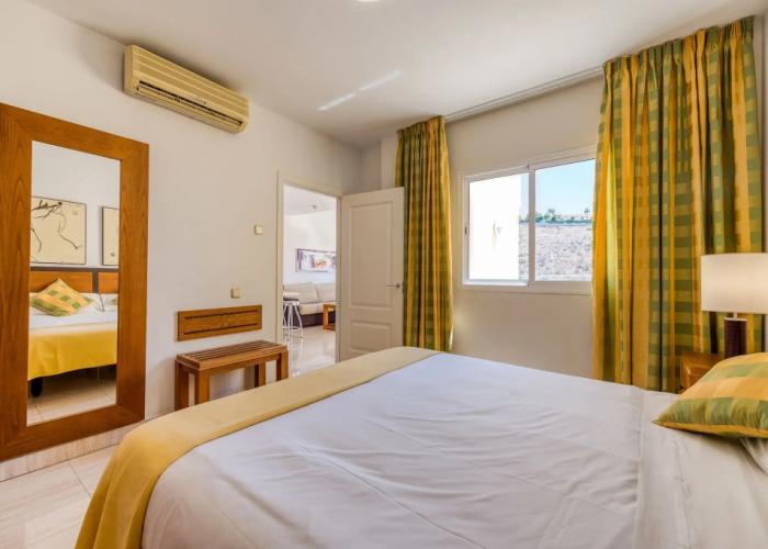 Holiday Club Sol Amadores Hotel
