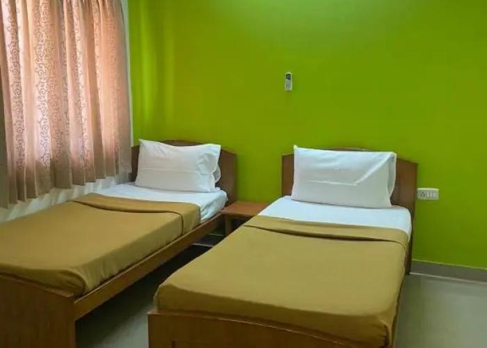 ThulasiRams Service Apartments