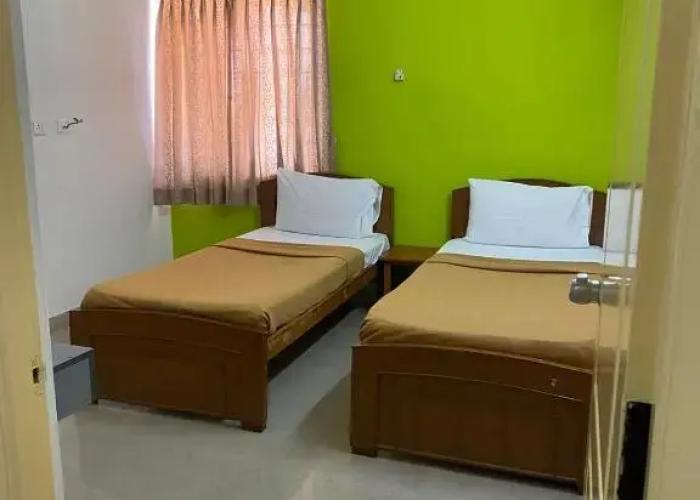 ThulasiRams Service Apartments