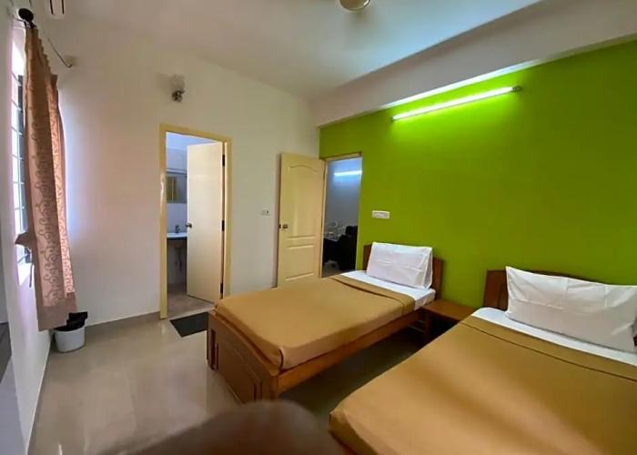ThulasiRams Service Apartments