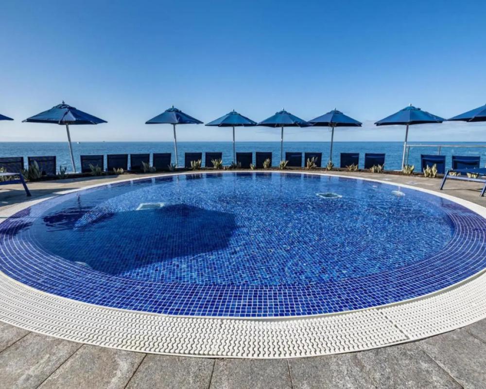фото Marina Suites