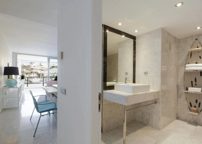Marina Suites