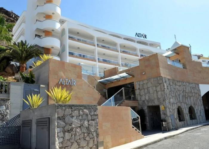 Altair Apartamentos