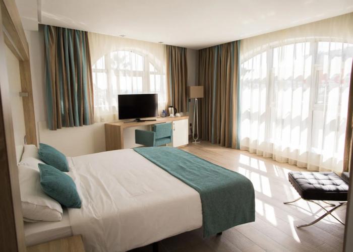 Apartamentos Cala DOr