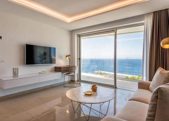 Grand Horizon Luxury Boutique Apartments