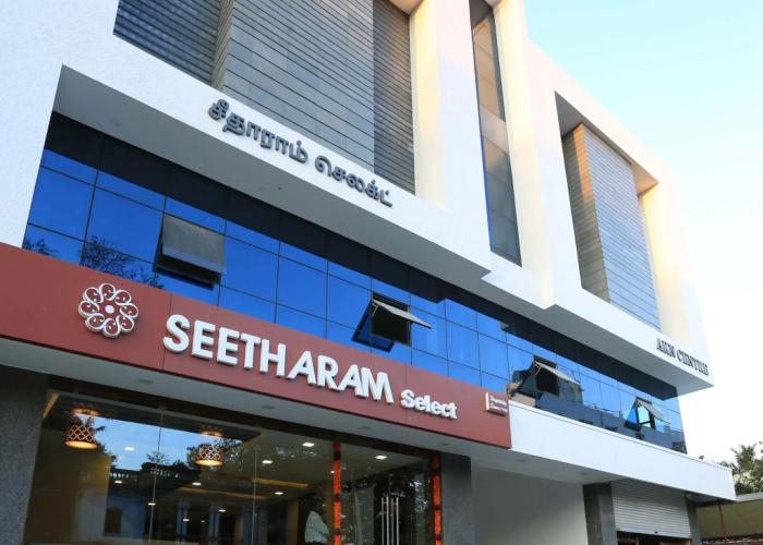 Hotel Seetharam Select