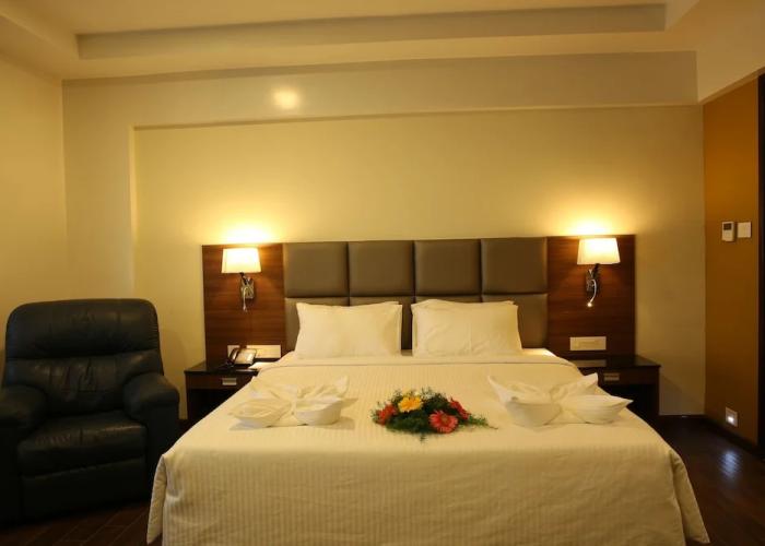 Hotel Seetharam Select