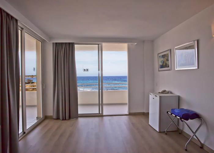 Aparthotel Playa Dorada