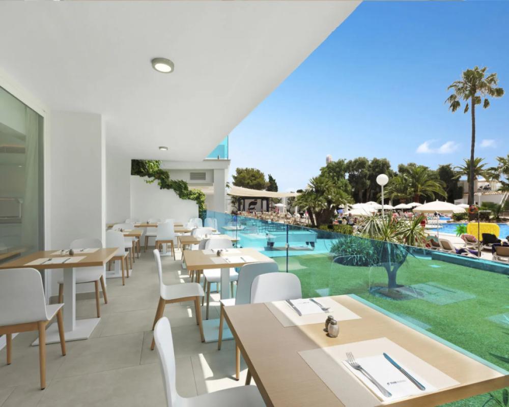 фото Hotel THB Sa Coma Platja