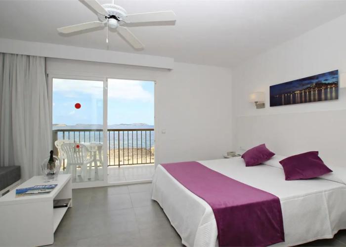 Nereida Aparthotel
