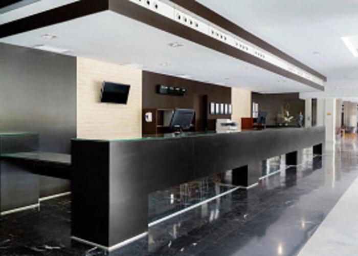 AluaSun Far Menorca Hotel