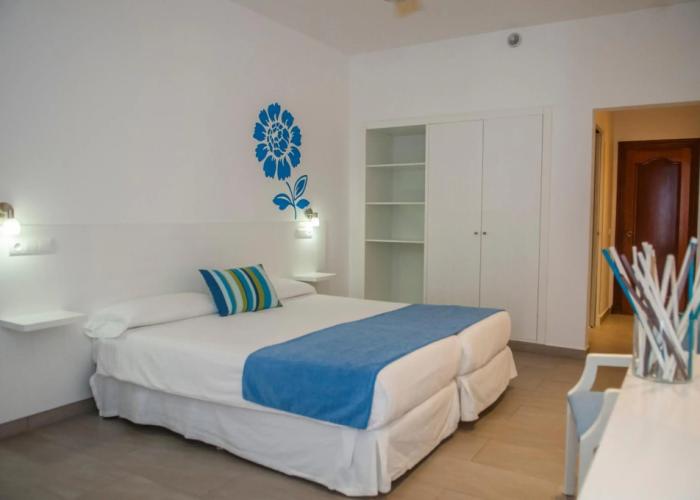 Hostel Xuroy