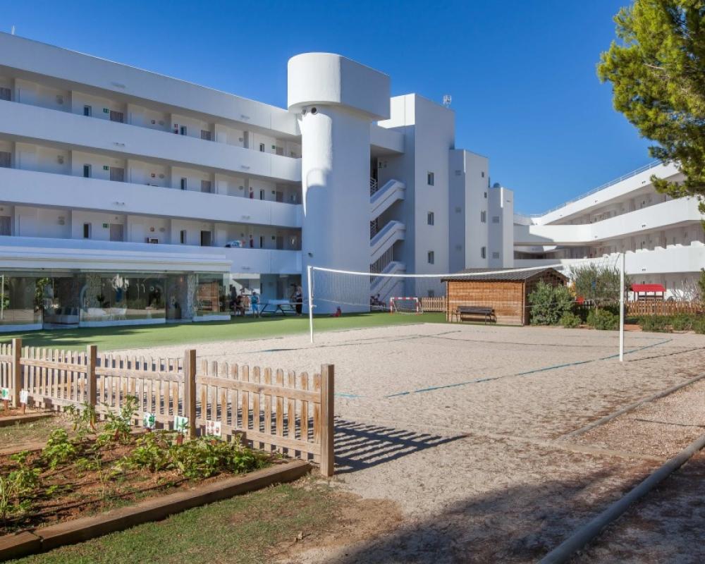 FERGUS Style Cala Blanca Suites